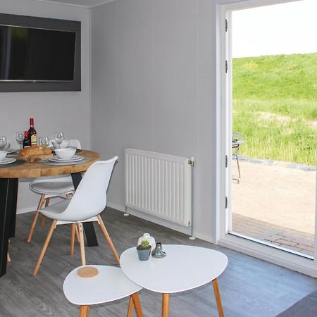 Beautiful Home In Sint-Annaland With Kitchen Екстер'єр фото